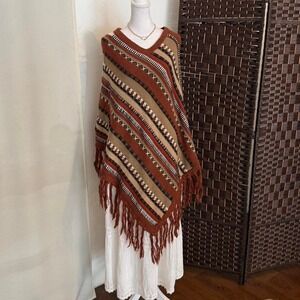ALPACA Peruvian Poncho with Colorful Stripes and Fringes Unisex One Size